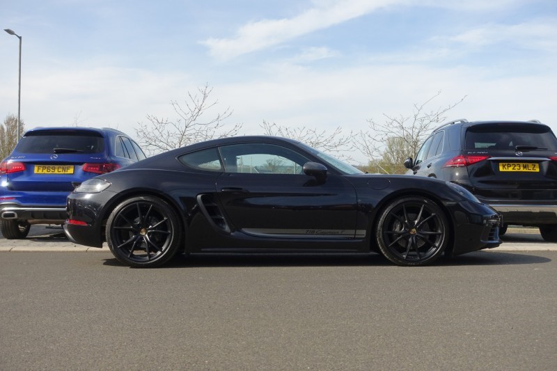 Used Porsche Cayman 2020 for sale - 78162071: Photo 5