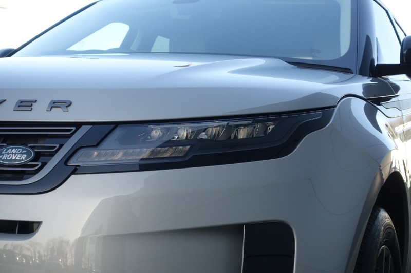 Used Land Rover Range Rover Evoque 2024 for sale - 77742681: Photo 29