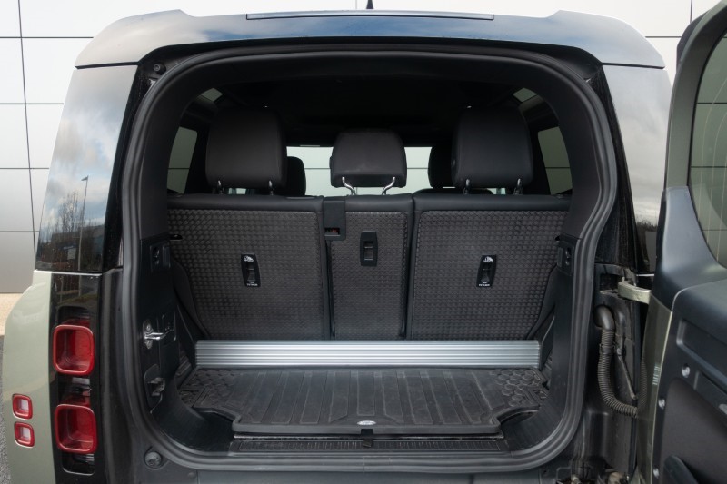 Used Land Rover Defender 2023 for sale - 77729483: Photo 10