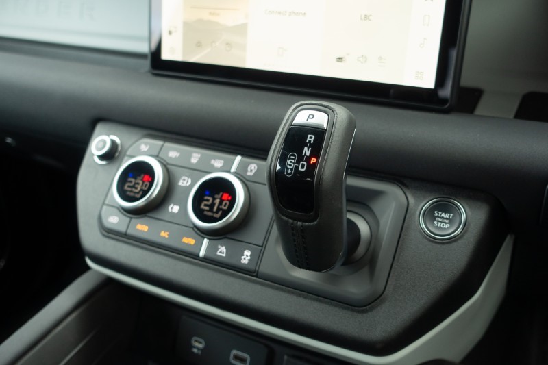 Used Land Rover Defender 2023 for sale - 77729483: Photo 13