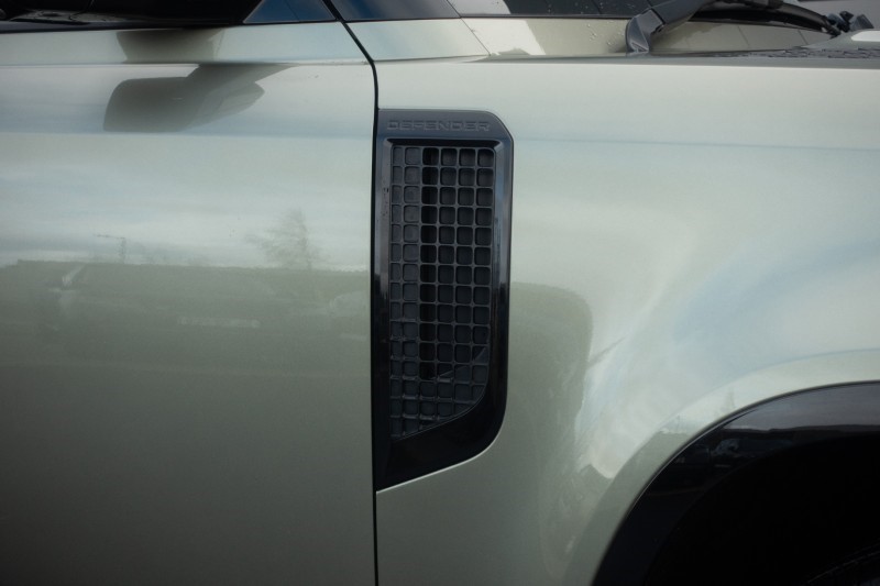 Used Land Rover Defender 2023 for sale - 77729483: Photo 20