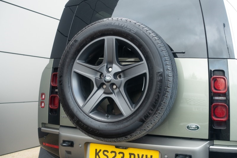 Used Land Rover Defender 2023 for sale - 77729483: Photo 28