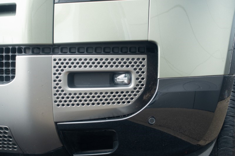 Used Land Rover Defender 2023 for sale - 77729483: Photo 36