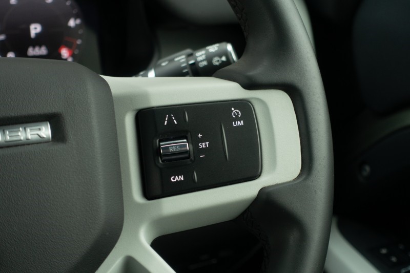 Used Land Rover Defender 2023 for sale - 77729483: Photo 38