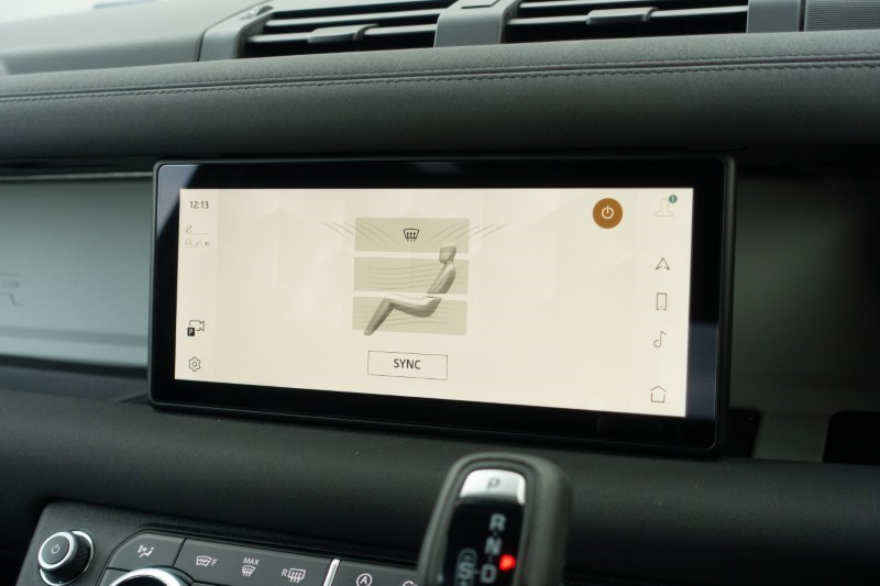 Used Land Rover Defender 2023 for sale - 77729483: Photo 46