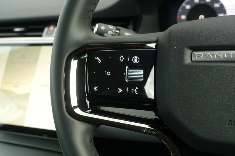 Used Land Rover Range Rover Evoque 2023 for sale - 77774599: Photo 33