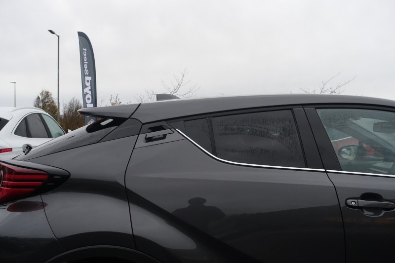 Used Toyota C-HR 2021 for sale - 76981868: Photo 25