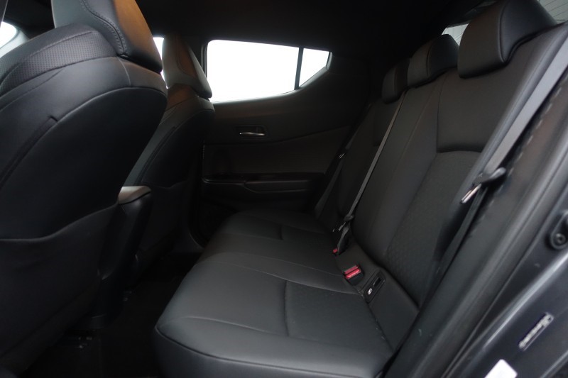 Used Toyota C-HR 2021 for sale - 76981868: Photo 5