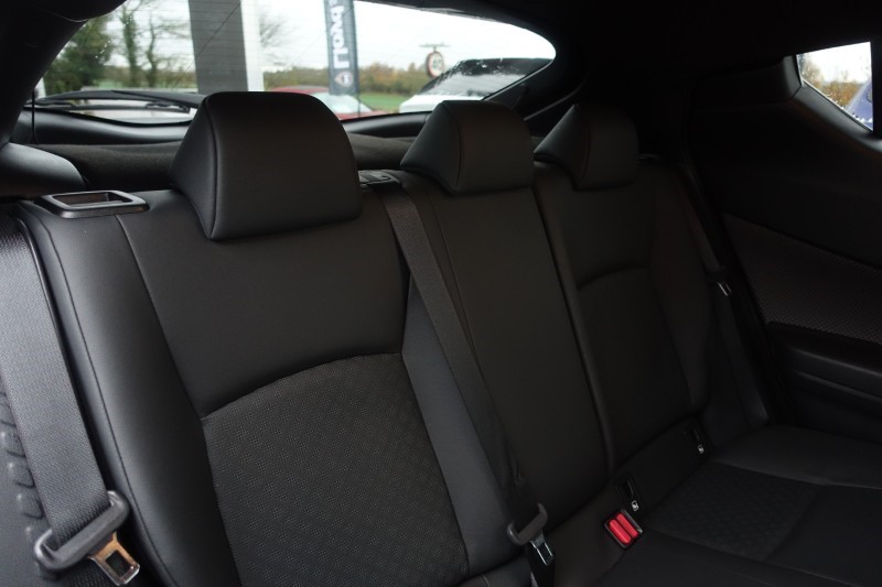 Used Toyota C-HR 2021 for sale - 76981868: Photo 51