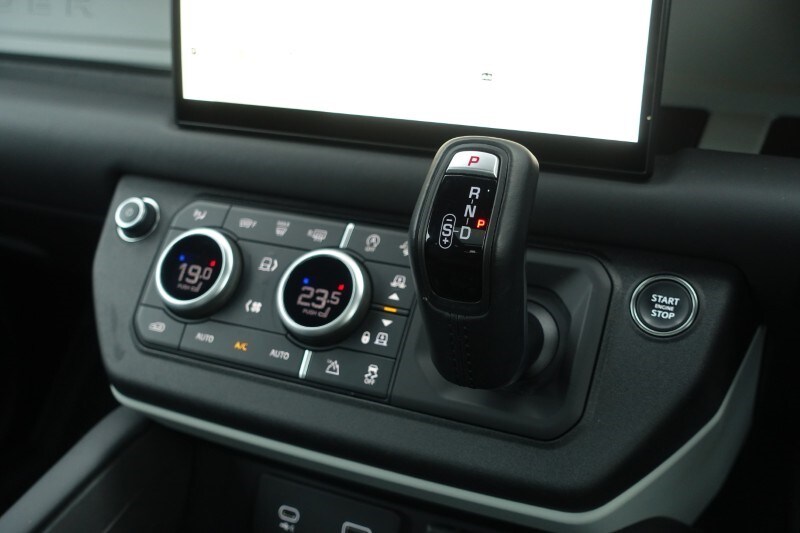 Used Land Rover Defender 2024 for sale - 77001348: Photo 13