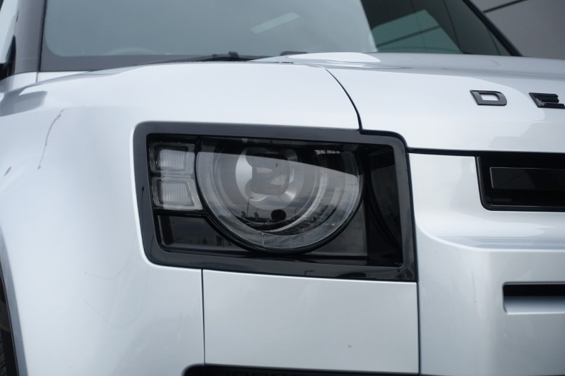 Used Land Rover Defender 2024 for sale - 77001348: Photo 17