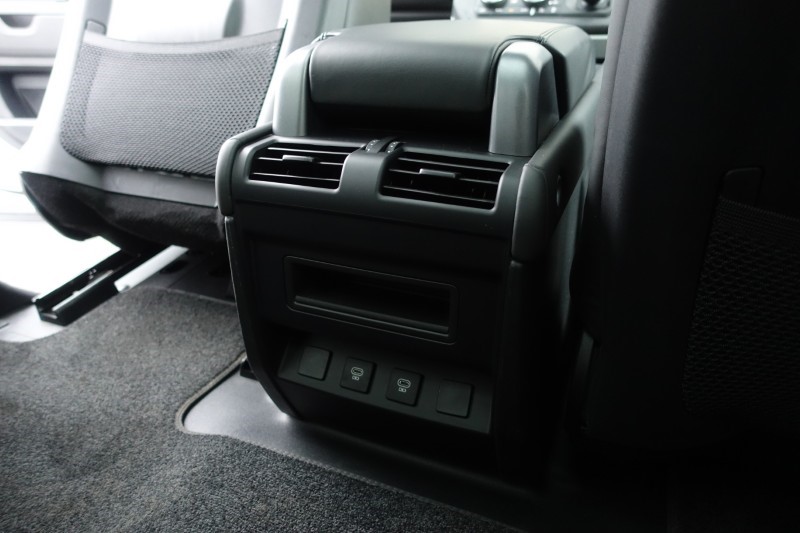 Used Land Rover Defender 2024 for sale - 77001348: Photo 18