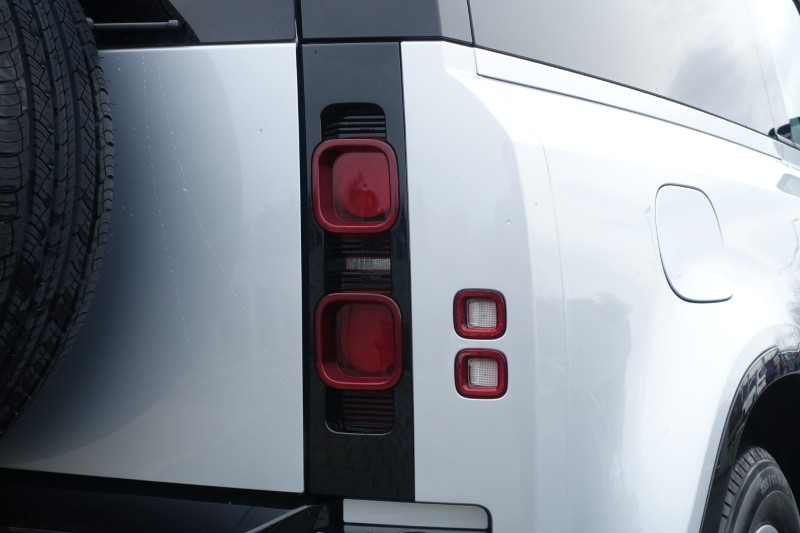 Used Land Rover Defender 2024 for sale - 77001348: Photo 27