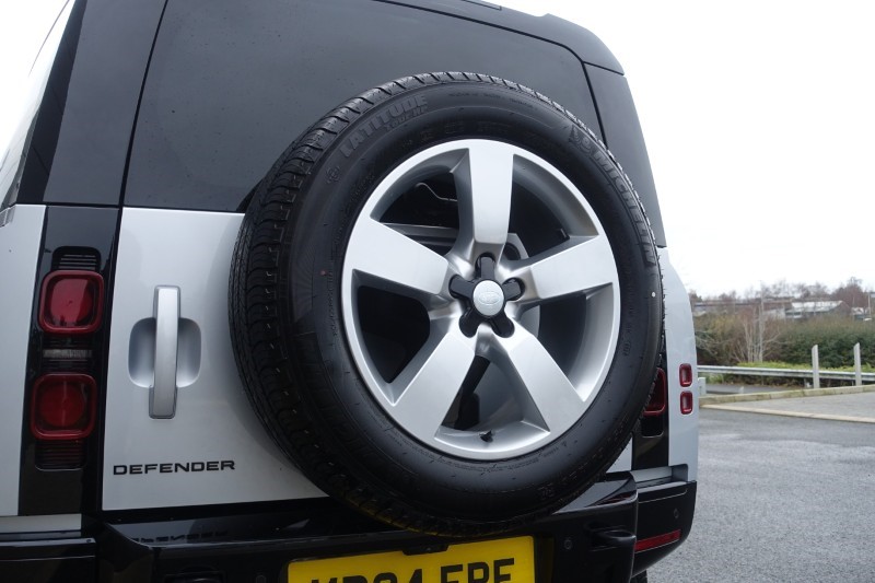 Used Land Rover Defender 2024 for sale - 77001348: Photo 28