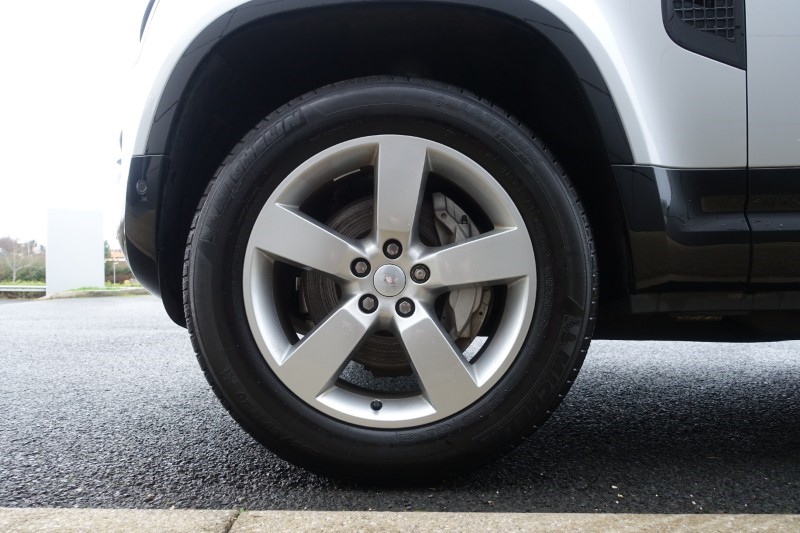 Used Land Rover Defender 2024 for sale - 77001348: Photo 31