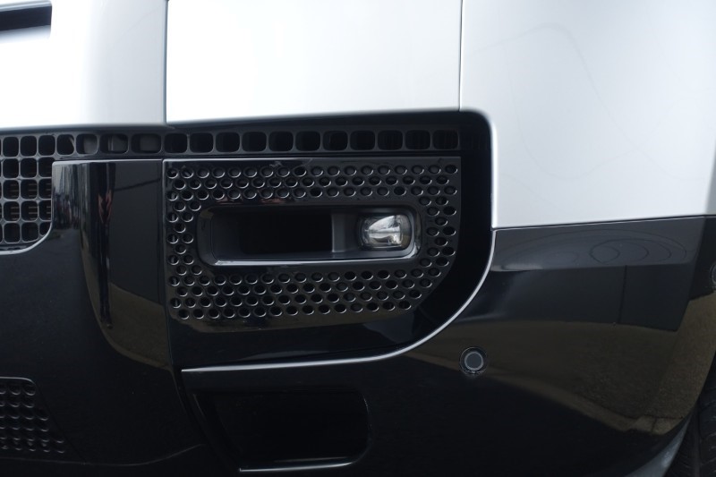 Used Land Rover Defender 2024 for sale - 77001348: Photo 34