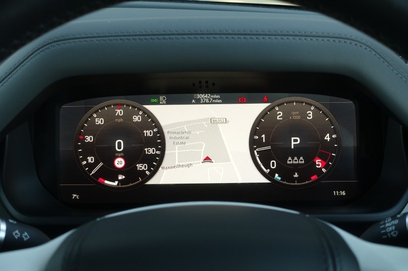 Used Land Rover Defender 2023 for sale - 76981959: Photo 16