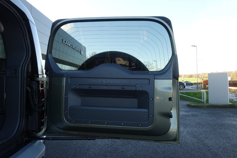 Used Land Rover Defender 2023 for sale - 76981959: Photo 35