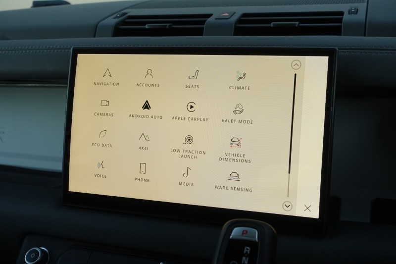 Used Land Rover Defender 2023 for sale - 76981959: Photo 42