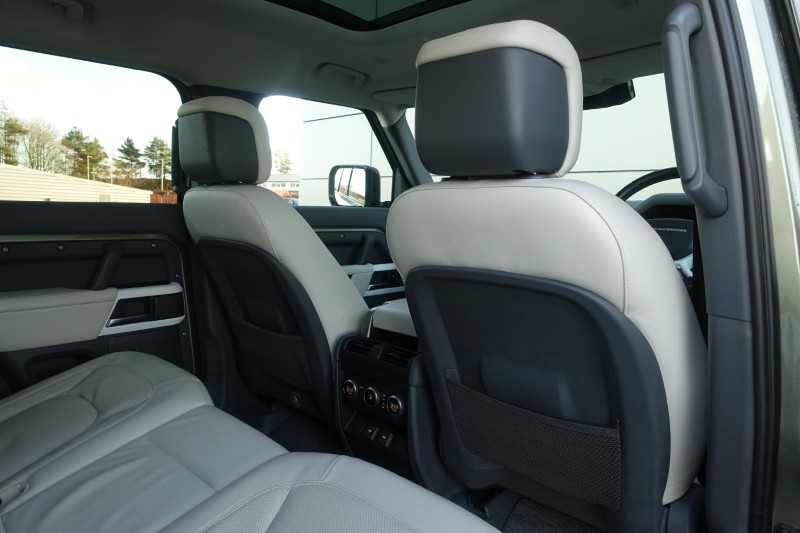 Used Land Rover Defender 2023 for sale - 76981959: Photo 59