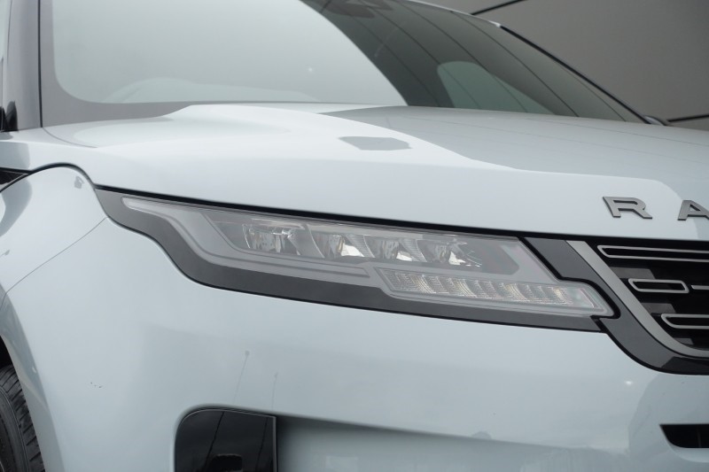 Used Land Rover Range Rover Evoque 2024 for sale - 77997050: Photo 17