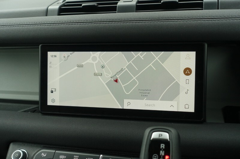 Used Land Rover Defender 2021 for sale - 77662128: Photo 11