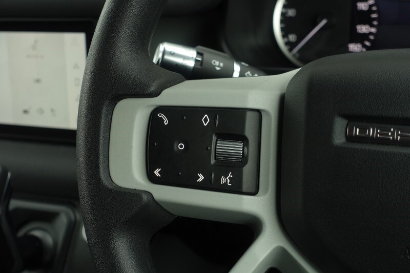 Used Land Rover Defender 2021 for sale - 77662128: Photo 37