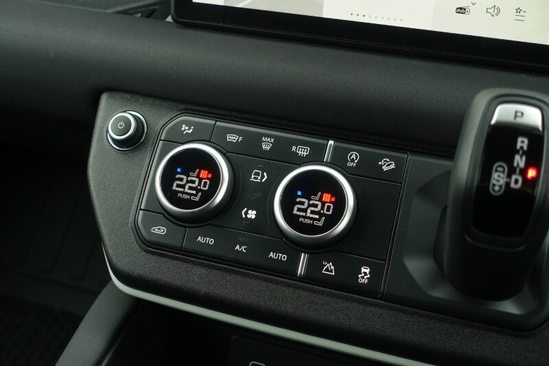 Used Land Rover Defender 2021 for sale - 77662128: Photo 43