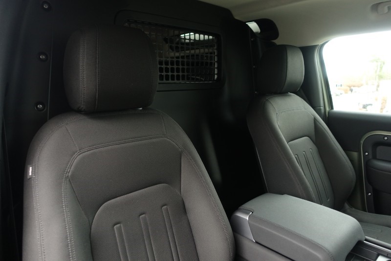 Used Land Rover Defender 2021 for sale - 77662128: Photo 44