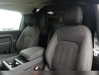 Used Land Rover Defender 2021 for sale - 77662128: Photo