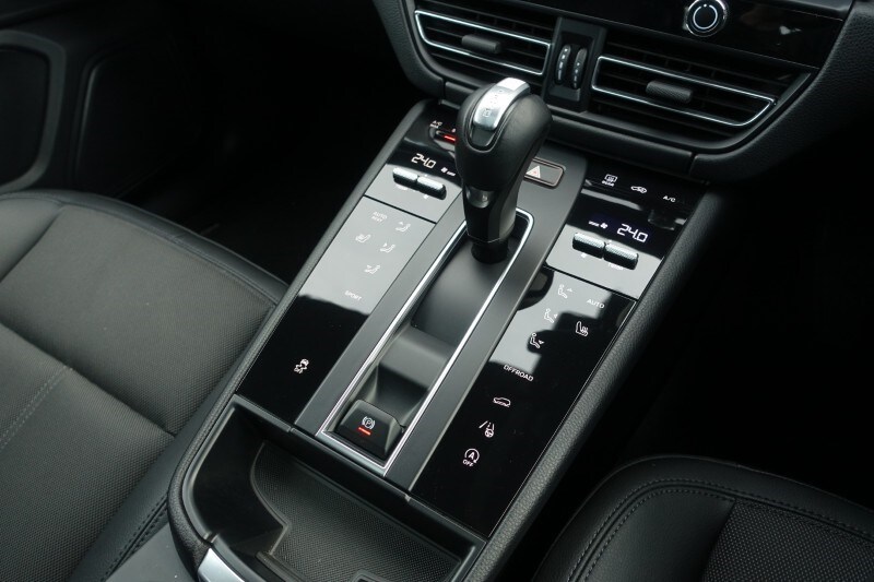 Used Porsche Macan 2022 for sale - 77729458: Photo 14