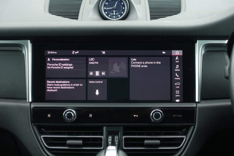 Used Porsche Macan 2022 for sale - 77729458: Photo 15