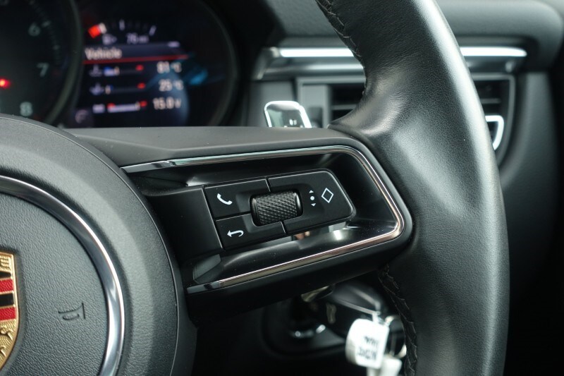 Used Porsche Macan 2022 for sale - 77729458: Photo 37