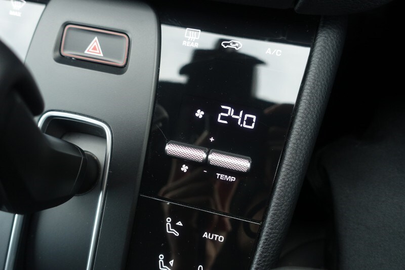 Used Porsche Macan 2022 for sale - 77729458: Photo 45