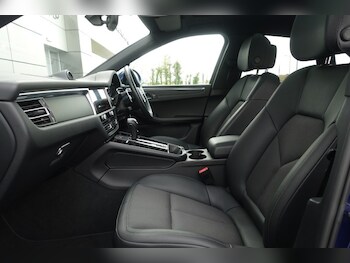 Used Porsche Macan 2022 for sale - 77729458: Photo