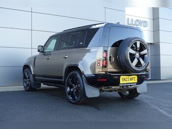 Used Land Rover Defender 2023 for sale - 77791283: Photo