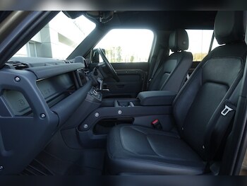 Used Land Rover Defender 2023 for sale - 77791283: Photo