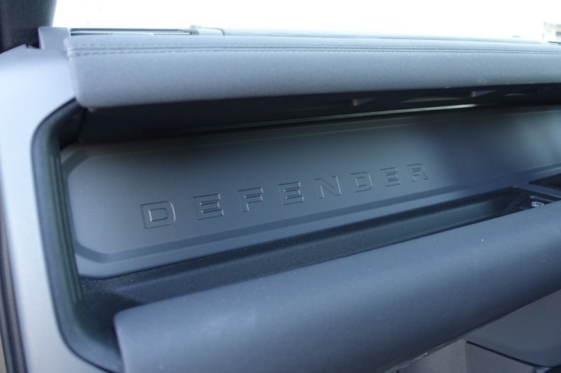 Used Land Rover Defender 2023 for sale - 77791283: Photo 64