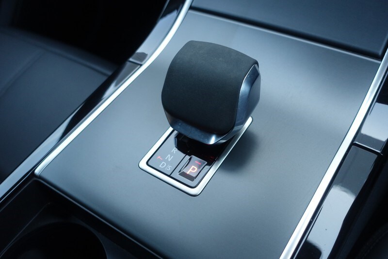 Used Land Rover Range Rover Velar 2023 for sale - 78121455: Photo 13