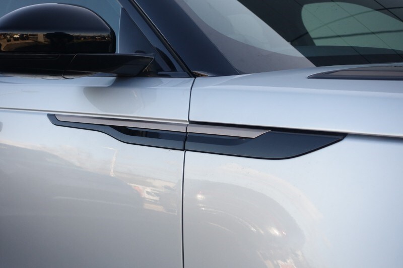 Used Land Rover Range Rover Velar 2023 for sale - 78121455: Photo 20