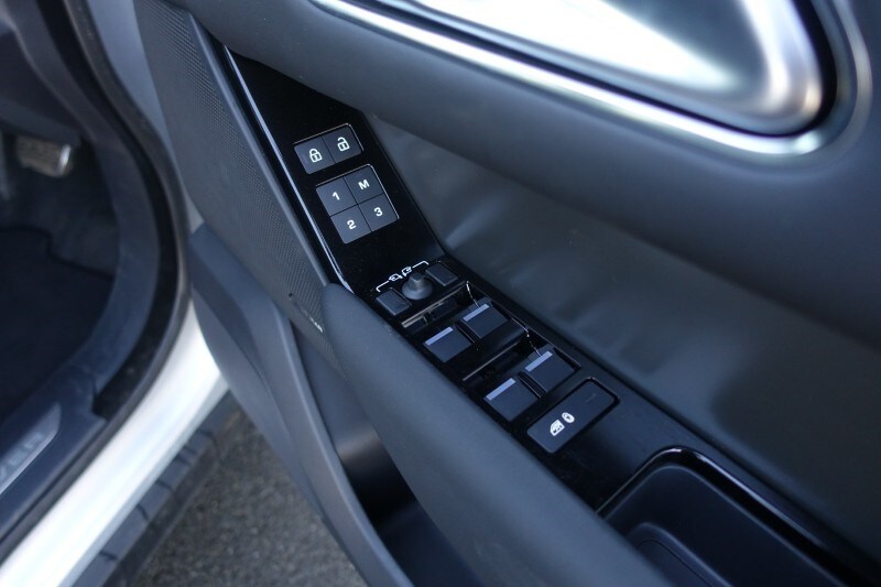 Used Land Rover Range Rover Velar 2023 for sale - 78121455: Photo 48