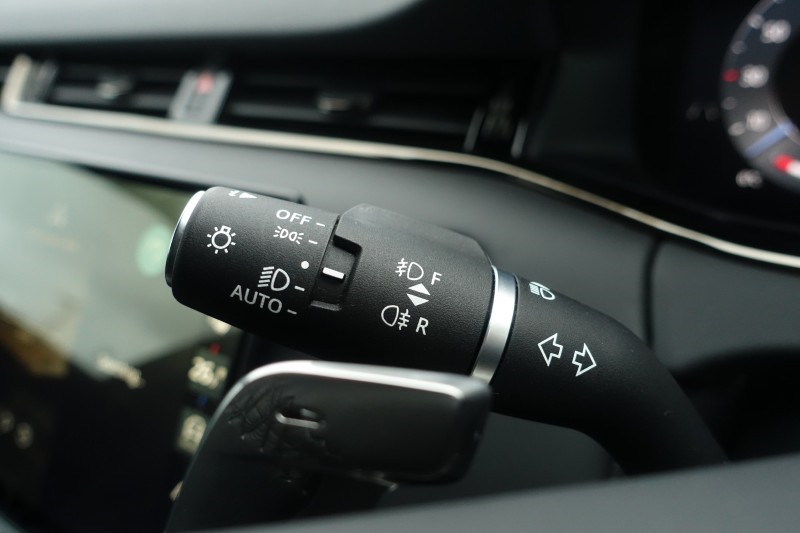 Used Land Rover Range Rover Evoque 2024 for sale - 77616218: Photo 37