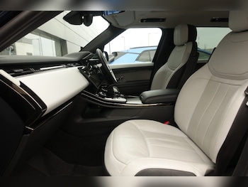 Used Land Rover Range Rover Sport 2023 for sale - 78000490: Photo