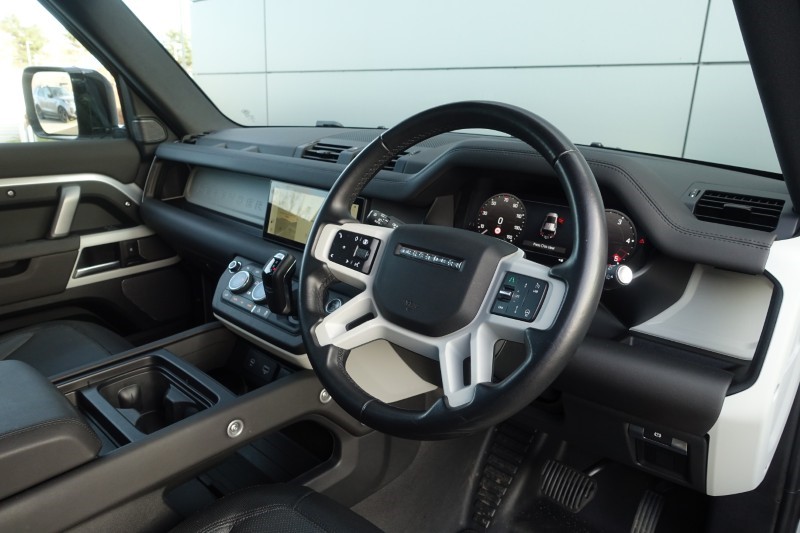 Used Land Rover Defender 2024 for sale - 77690972: Photo 45