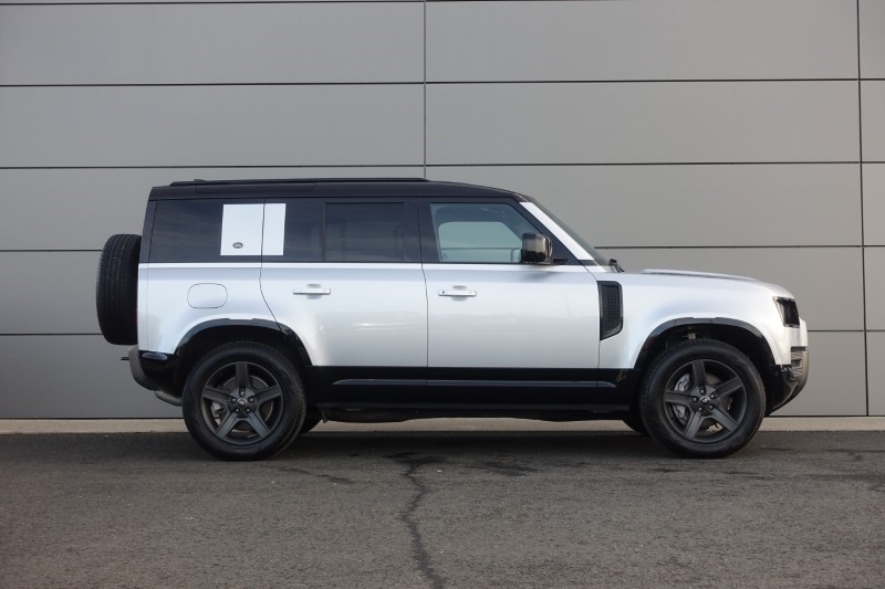 Used Land Rover Defender 2024 for sale - 77690972: Photo 5