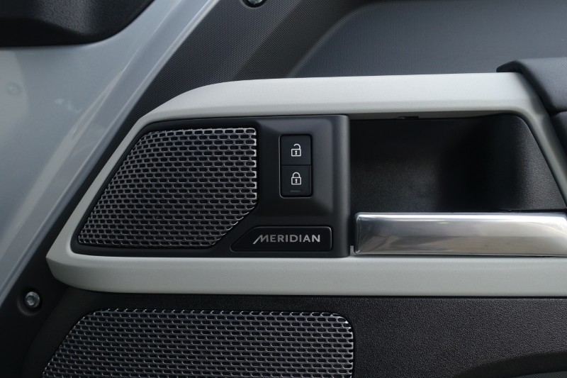 Used Land Rover Defender 2024 for sale - 77690972: Photo 51