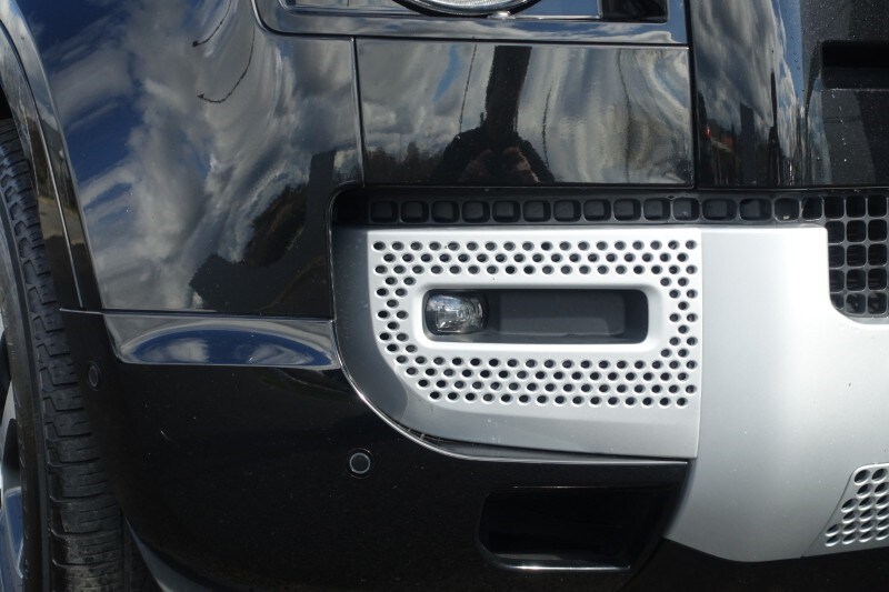 Used Land Rover Defender 2024 for sale - 78131486: Photo 22