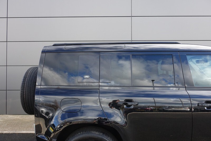 Used Land Rover Defender 2024 for sale - 78131486: Photo 25