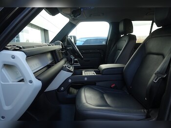 Used Land Rover Defender 2024 for sale - 78131486: Photo