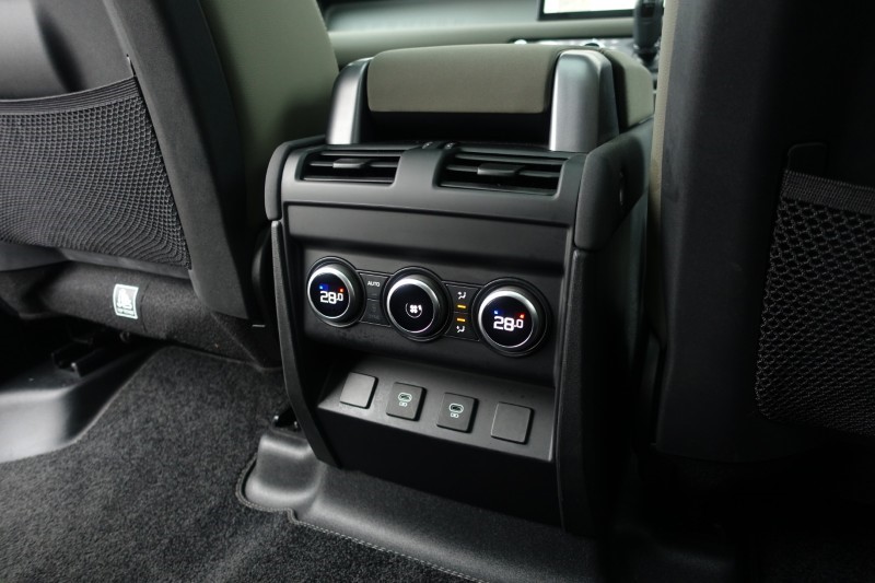 Used Land Rover Defender 2023 for sale - 78000456: Photo 18